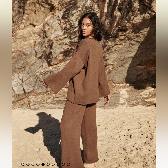 NWT Relaxed Knit Sweater Set in mocha size S/M - Picture 2 of 8